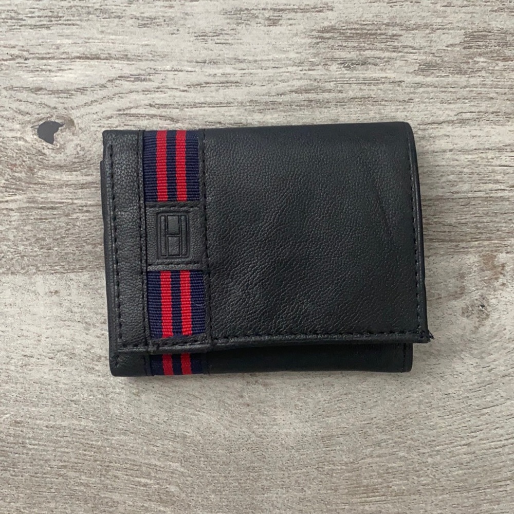 New Tommy Hilfiger Wallet/Card Holder - Picture 1 of 5